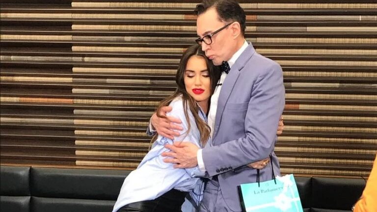 puentedenews's tweet photo. Lali Espósito respondió a Polino y encendió la interna detrás de la serie de Moria: “Malaleche, es una gran maldad”
https://t.co/67QRLlO8UD #Moria #Lali #Polino #lam https://t.co/Gyuga5uUcG