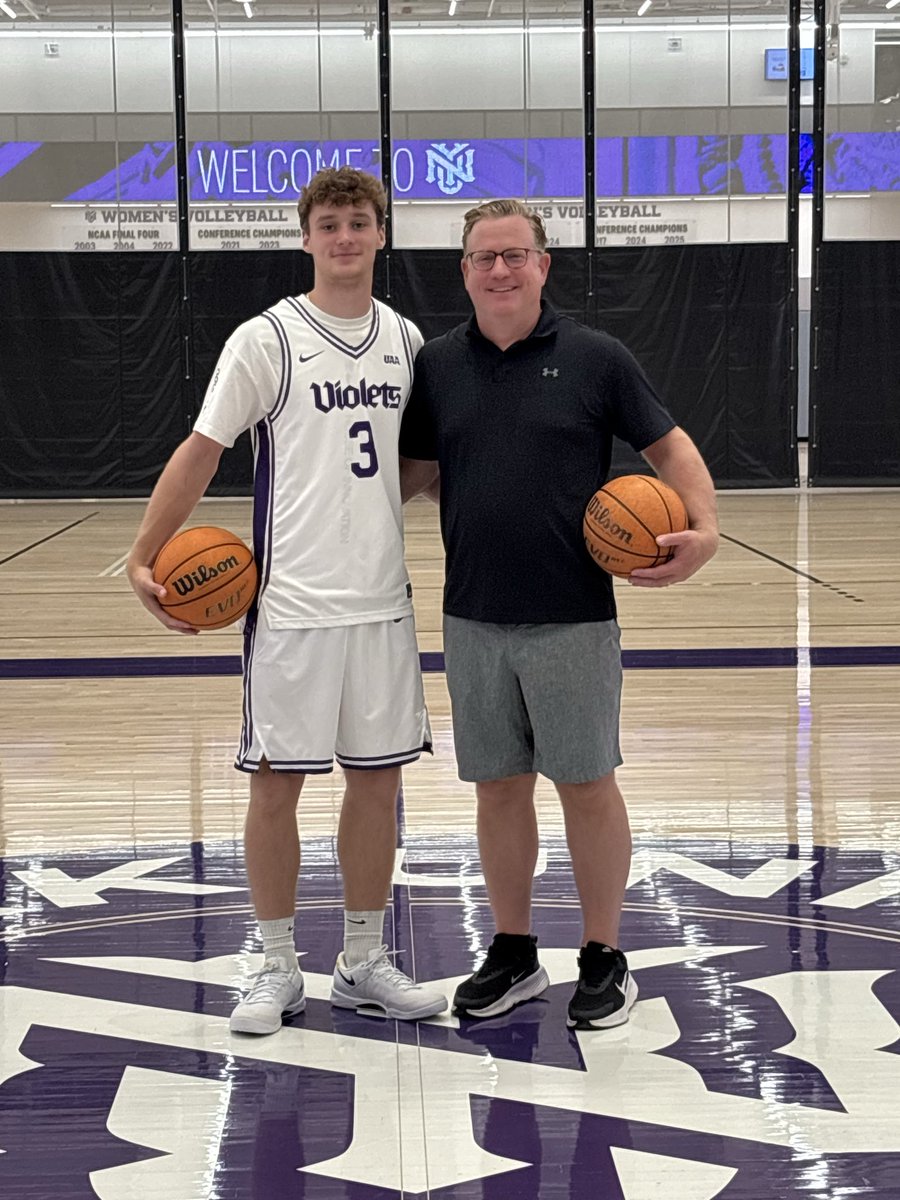 JamesPercibw's tweet photo. A huge thanks to the @nyumenshoops coaching staff for the official visit! Thank you to Coach Thompson, Coach Ethan and Coach Farid for this experience. https://t.co/6OtNGHJazB