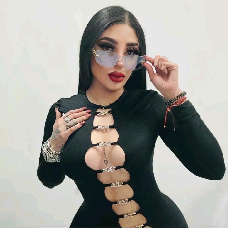 BellakathUpdate's tweet photo. Spotify Update — Oyentes Mensuales:

@LaBellakath — 6,512,954 (+30,664). https://t.co/GQoqltOrlo