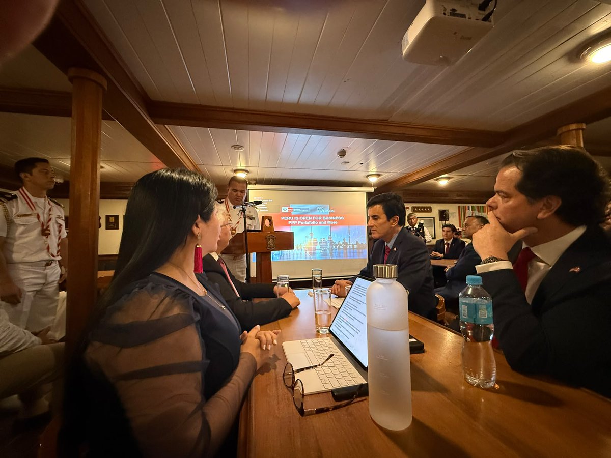 amchamperu's tweet photo. 🔴 EN DESARROLLO: AmCham Perú participa en el lanzamiento de tres misiones empresariales, en el marco de la llegada del B.A.P. Unión a los Estados Unidos. 🇺🇸 https://t.co/UgIP6VvnWY