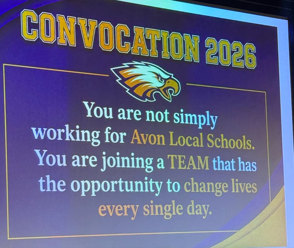 erin_elder8's tweet photo. 💜💛 https://t.co/YvTLjwCOMY