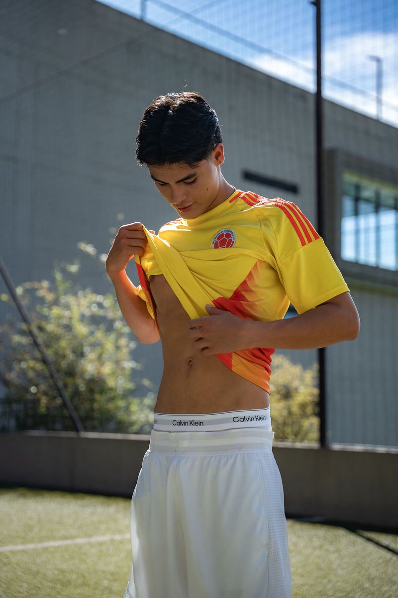 pablomaryn's tweet photo. ⚽️ https://t.co/0CClADmMYS