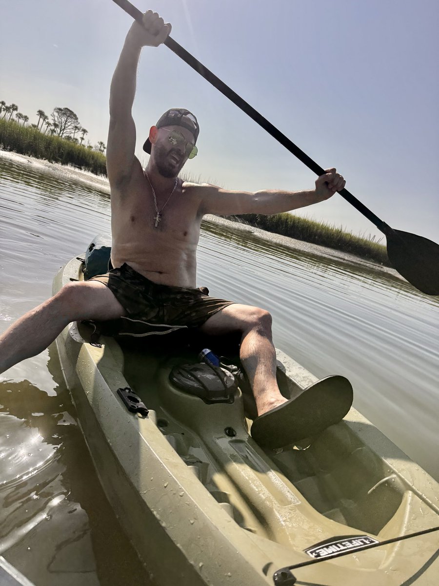 gOnzOd0g's tweet photo. Kayaking the Lagoon #huntingisland #statepark #lagoon https://t.co/xuvgG4XxTC
