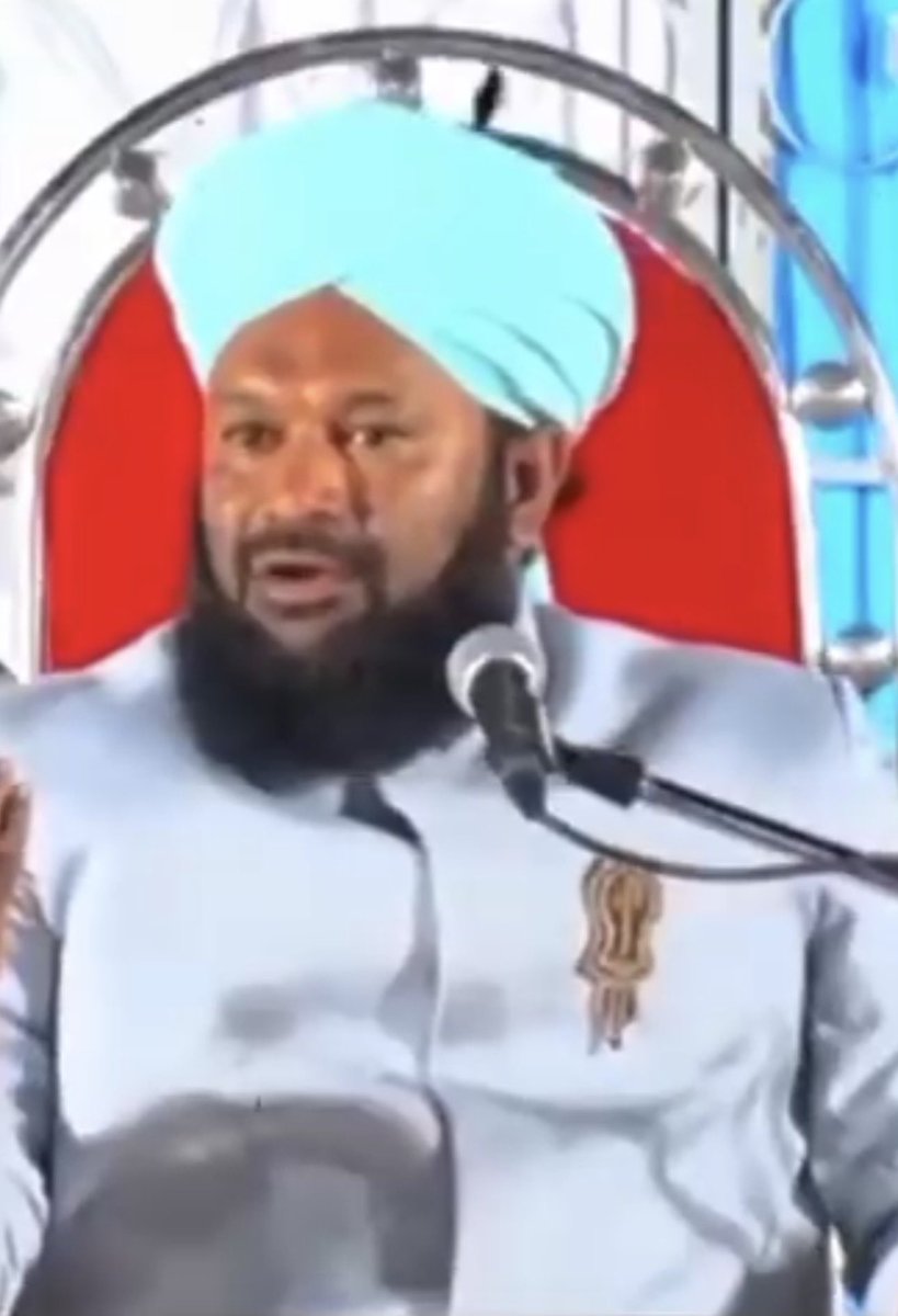 _muslimninja_'s tweet photo. when I’m in my baatein bnana competition and my opponents are: https://t.co/1Np3O0pMA2
