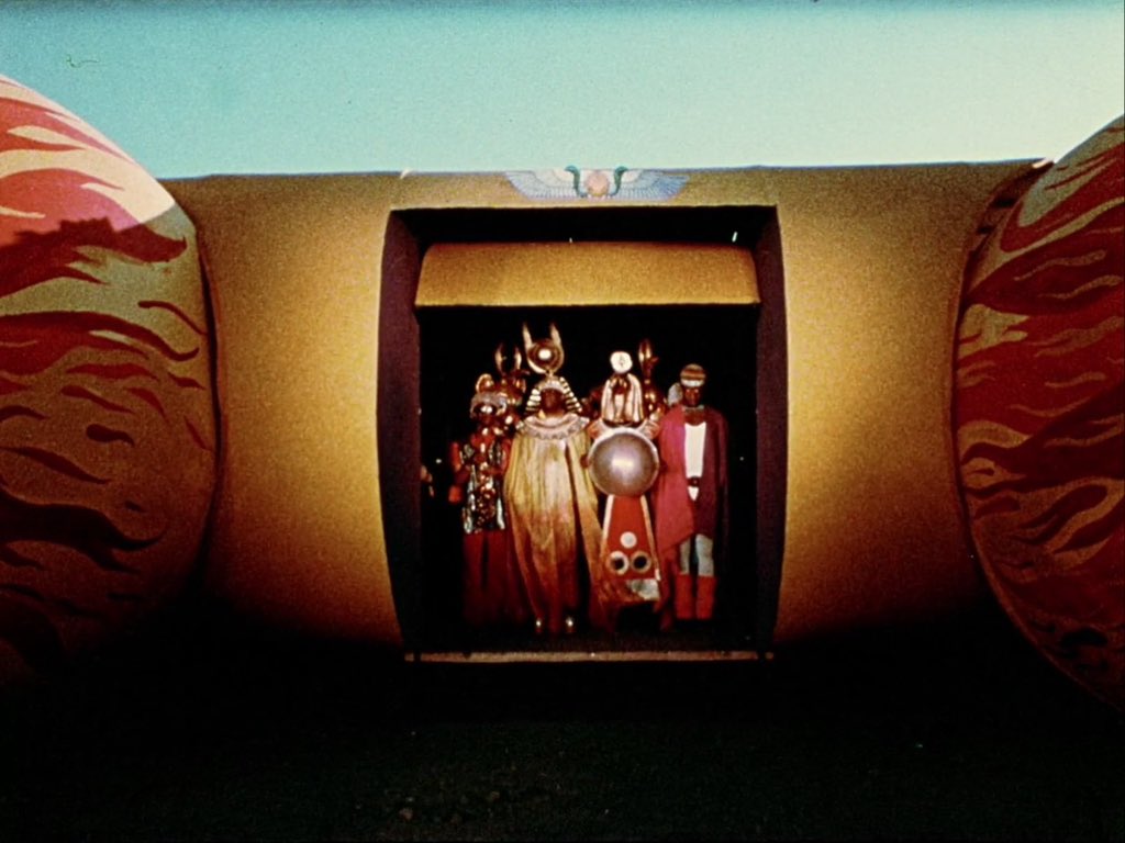 ccequioa's tweet photo. The visuals of Sun Ra Arkestra https://t.co/jc9OTGEUxQ