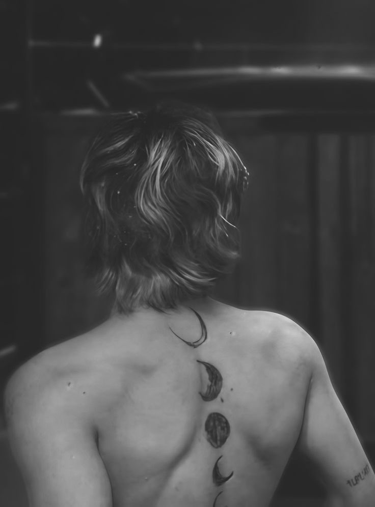 pjmkidrauhl's tweet photo. moon boy https://t.co/N8vptyCTdS