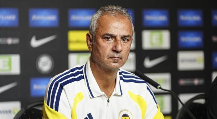 yapiyikilacak's tweet photo. Lig maçında rotasyon yapıp UCL maçında hücum yapamayan binim.

Asensio'yu yedek bırakan binim.

Lukaku hazır değil deyip maç sıkışınca sokan binim.

400 milyonluk takımla Lyon'u evimde yenemeyen binim.

Binim. Binim. Binim. https://t.co/o4b1PEbsCi