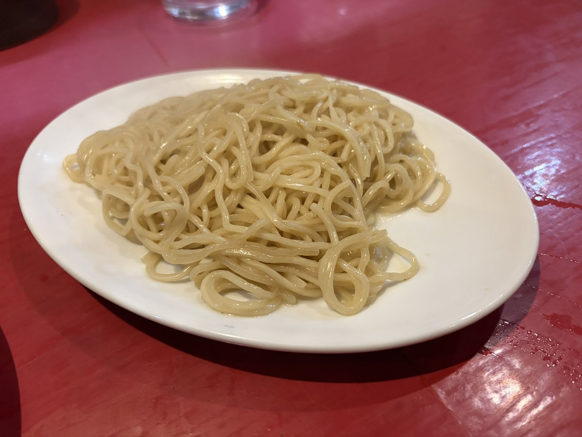 katage0000's tweet photo. ◾️豚骨らーめん
【日本一／尼崎・大物】

日本一… とは、言わないものの
尼崎一クセのあるお店さんっ笑
尼崎といえば ここだって方もいるかとっ
にんにくは裏メニュー⁇
いやぁ 楽しかったッス https://t.co/8MBlCY565m