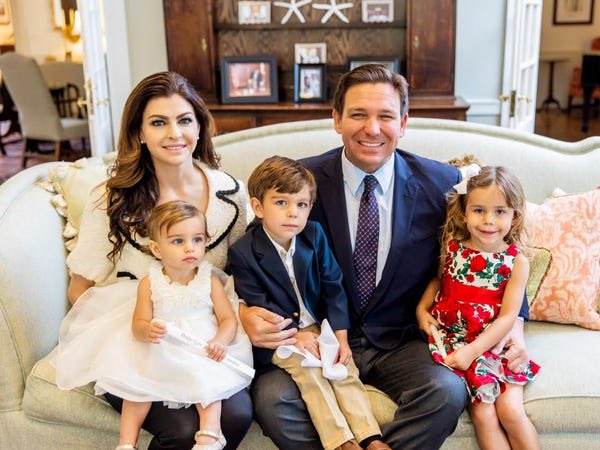 AngelinaReagan7's tweet photo. With Florida voting today can we recognize this beautiful family and what a great job @RonDeSantis has done for Florida!!! 

@CaseyDeSantis https://t.co/5hfqNFklDT