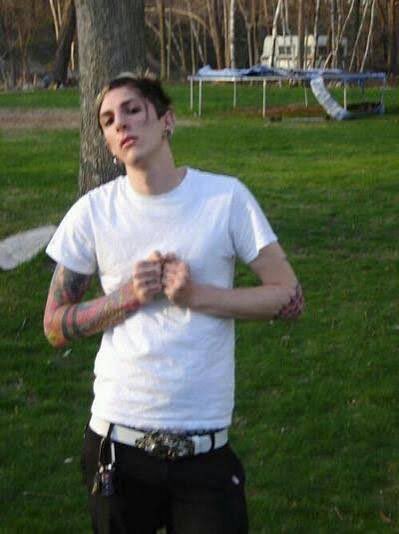 emberfaeries's tweet photo. Baby Chris Cerulli is such a cootie patootie little jellybean 🖤 https://t.co/dTmiM5JQd8