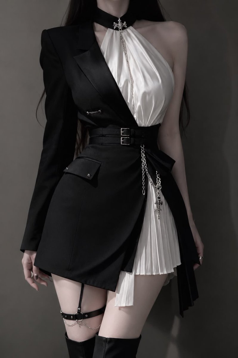 vogueamourr's tweet photo. https://t.co/IAJn5Dkrb5
