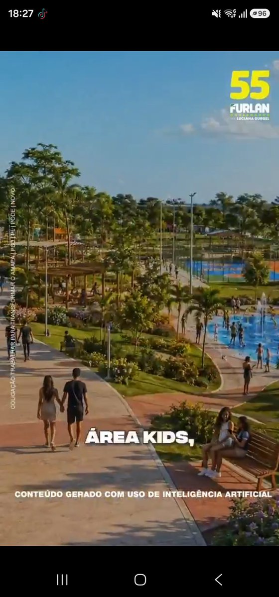 096lub's tweet photo. uma caralhada de PALMEIRA em Macapá onde o sol é 50⁰ na sombra a crise é muito estética https://t.co/CXPjxGtUgS