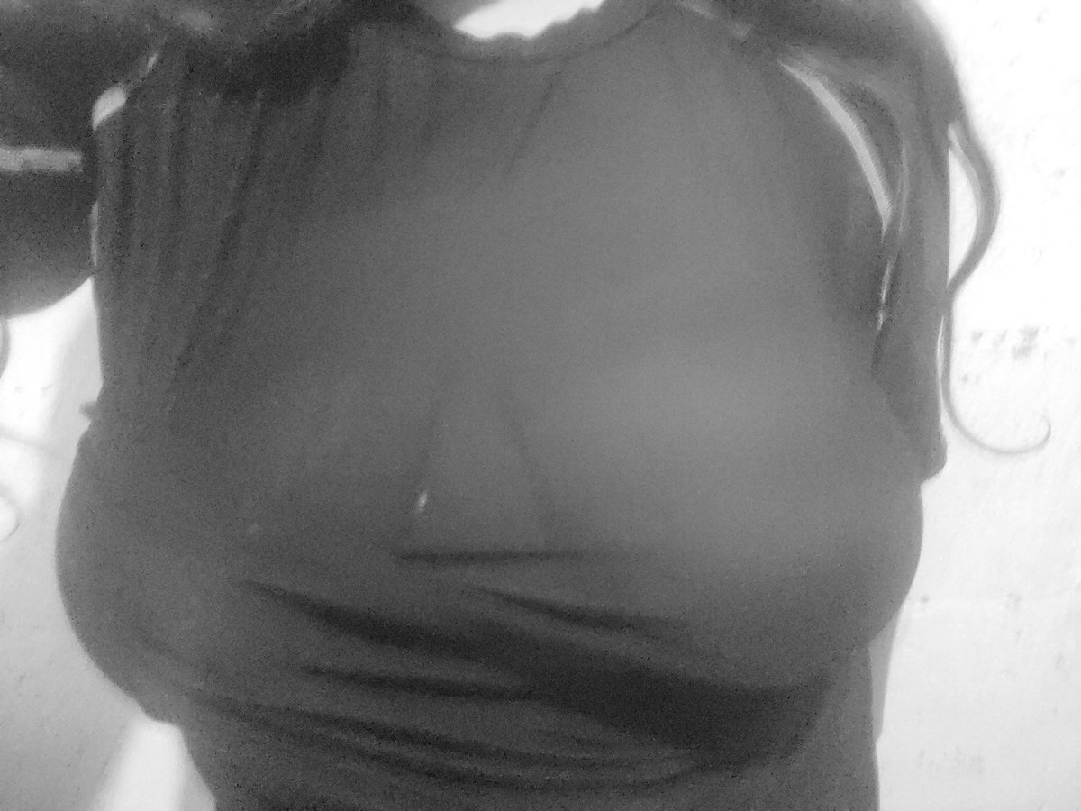 Papita20419723's tweet photo. ☆｡°｡☆ 𝑷𝒂𝒑𝒊𝒕𝒂 ☆｡°｡☆

☆ she/her ♡ bi
☆ cute • caótica • juguetona
☆ 🧸🎧☁️ + muchas estrellas
☆ DMs open ✉️
☆ no menores 🚫
☆ no rostro 🌑🔒

(˶ᵔ ᵕ ᵔ˶) ♡ hablo mucho
(¬‿¬) ✦ un poquito traviesa
(≧▽≦) ☆ ven a saludar

☆ 𝒃𝒊𝒆𝒏𝒗𝒆𝒏𝒊𝒅@ ☆ https://t.co/ULVNTtJXu0
