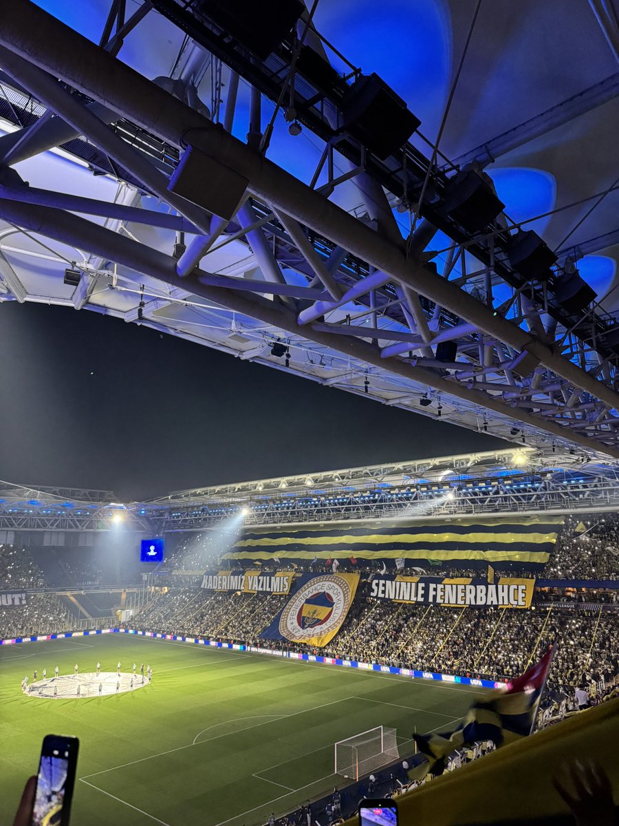 MesutChasan's tweet photo. KADERİMİZ YAZILMIŞ SENİNLE FENERBAHÇE! https://t.co/78cSE6Yvsv