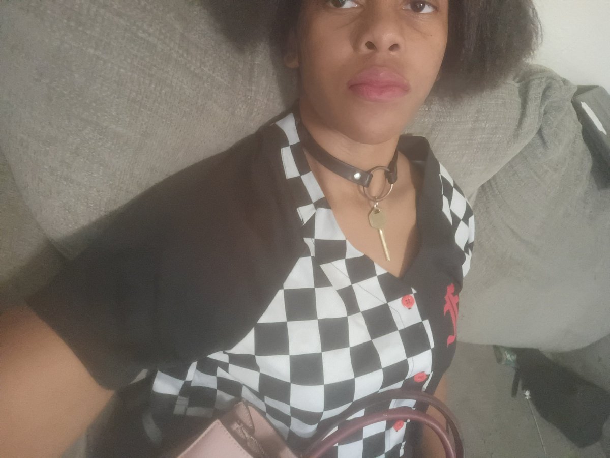 Urvirtualfemboy's tweet photo. What good little wallets what to pay for my doordash?
#findom #cashcow #HumanATM #Transfindom #LGBT #Finsub  #Femdom https://t.co/2XtBcTvoPd