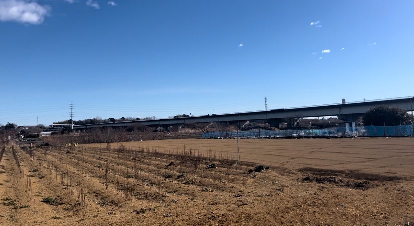 URAWA_LABO's tweet photo. 朗報。
新見沼大橋有料道路の無料化まで、本日であと100日❗️

1996年11月28日に開通した新見沼大橋有料道路が、開通30年を迎えるタイミングで無料化されます。

現在の通行料金が、
普通車　　150円→0円
大型車Ⅰ      270円→0円
大型車Ⅱ      590円→0円
軽自動車等100円→0円
軽車両等　20円→0円 https://t.co/crP1yEy2si