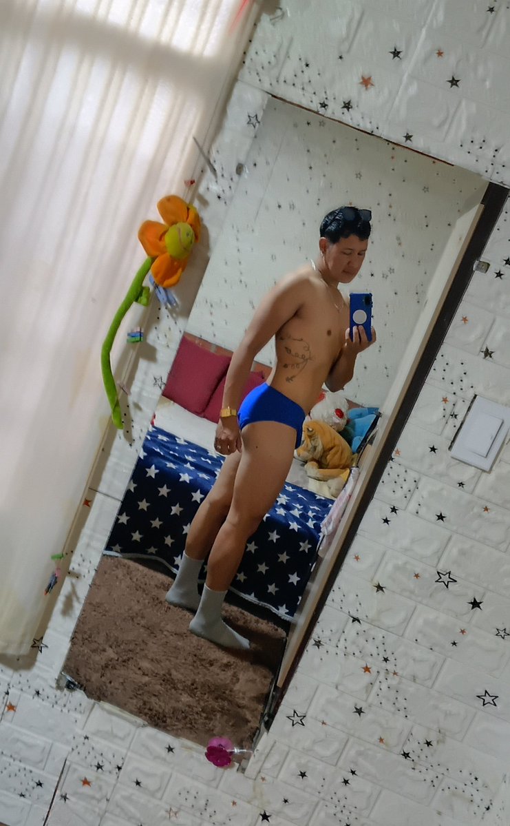 yeyitoMP's tweet photo. Una pequeña sesión de fotos para matar el rato en casa...!!

Alguien que se anime a visitarme
Necesito un poco de calor corporal ya que estamos a 12°C :c
❤️ https://t.co/fIeLf1zUTy