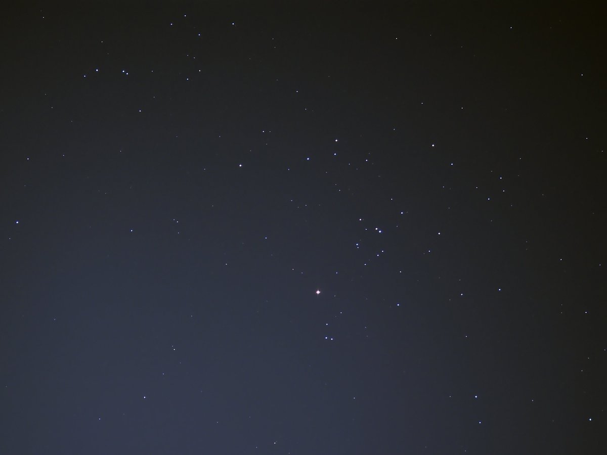 BlueAcc0unt's tweet photo. Things change. The stars remain. https://t.co/FLjyORleWv