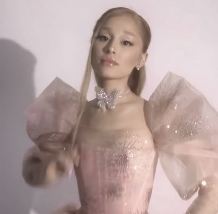 remsunset's tweet photo. princess ˚₊‧꒰ა 🎀 ໒꒱ ‧₊˚ https://t.co/8QZwH3urjn