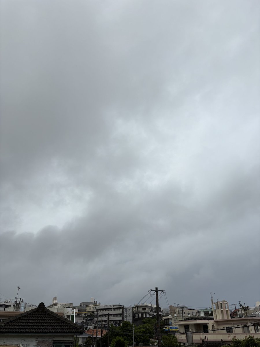 CosmicConsulti5's tweet photo. 自分の仕事が
誰を幸せにして
どんな困りごとを解決できるのか

そこが腹落ちすると
仕事はもっと
意味のあるものになるよね✨

「何のために働くのか」
大切にしたい問い🍀

今日も良い一日を！

#今日の首里 https://t.co/qq9Vl836R6