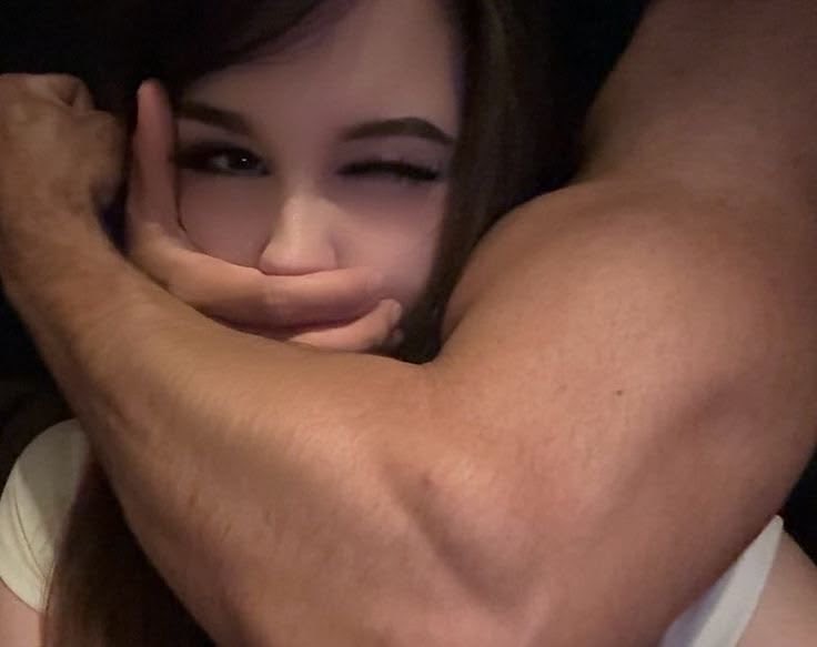 miamischif's tweet photo. Need to recreate this with him<3 https://t.co/ueLmXDQNpj