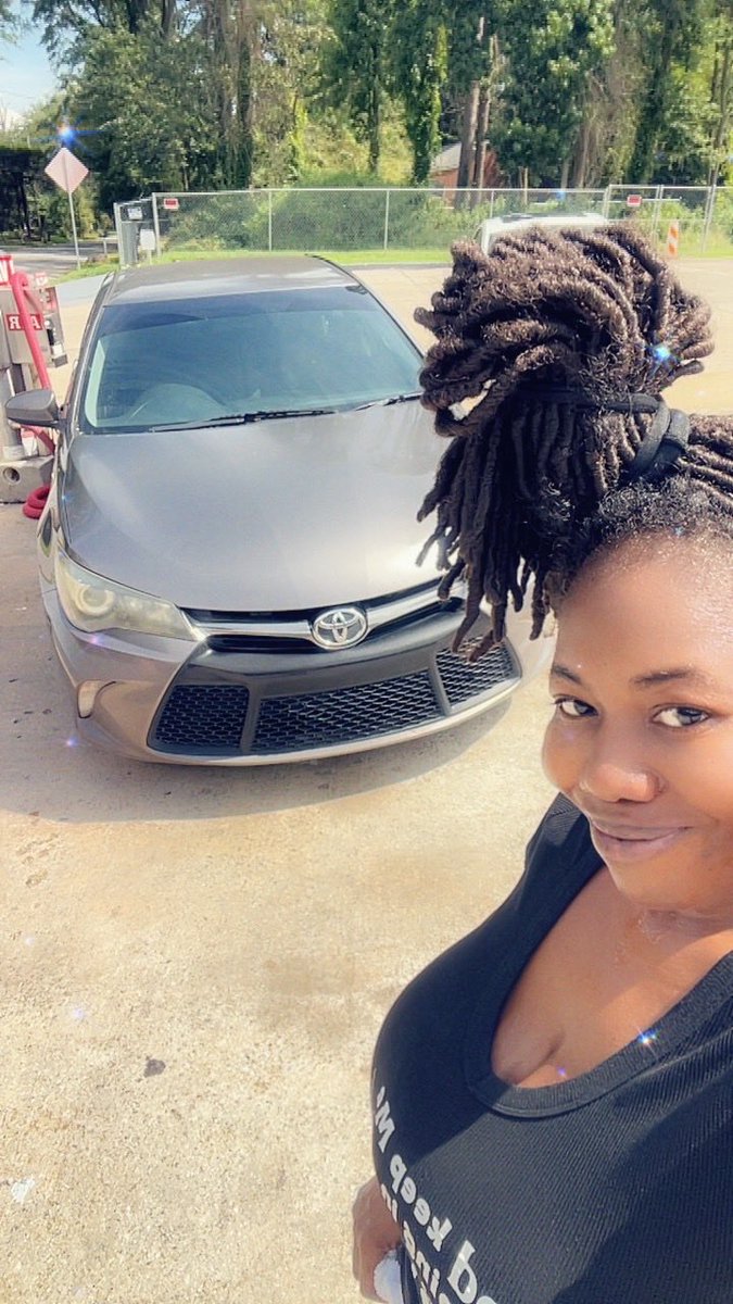 BBWSummerLaShay's tweet photo. What can I say. Definitely one hell of a car. @toyota โฃ๏ธ๐ Look at those miles she still running like a true champ. #Toyotacamry #ToyotaCamryforthewin #topoftheline #Shestillrolling https://t.co/WDJ6pf0nuo