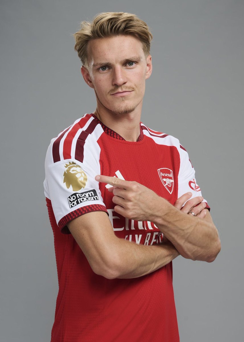 afcstuff's tweet photo. Arsenal captain, Martin Ødegaard: 2026/27. ✅🇳🇴 https://t.co/ZPVzHLELZe
