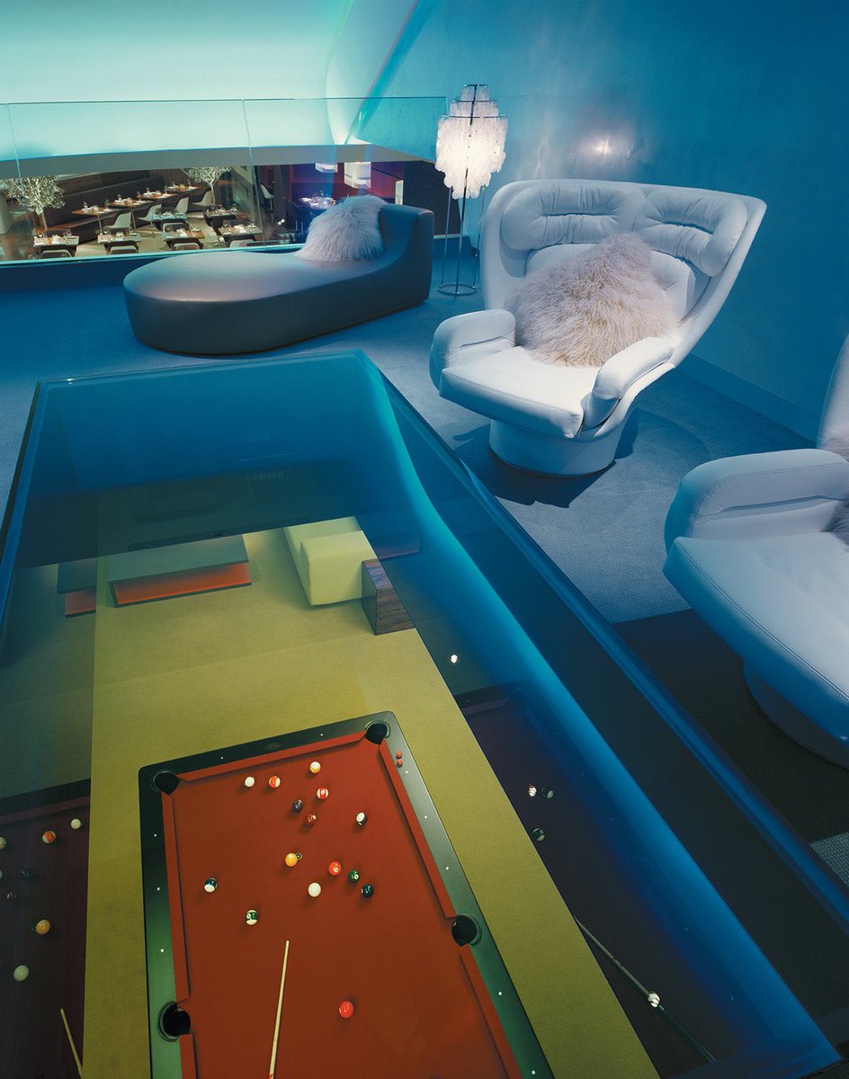 luusssso's tweet photo. Virgin Atlantic Heathrow Clubhouse London, England (2006)

The end of the Y2K aesthetic era 

Doesn’t feel like we’ve had a cohesive, inspiring, risk taking interior design language since https://t.co/3IxDmxbOro