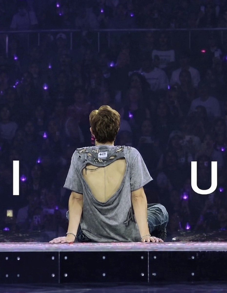 uRMyseason's tweet photo. #RM I 💜 U https://t.co/CRANhq10mY