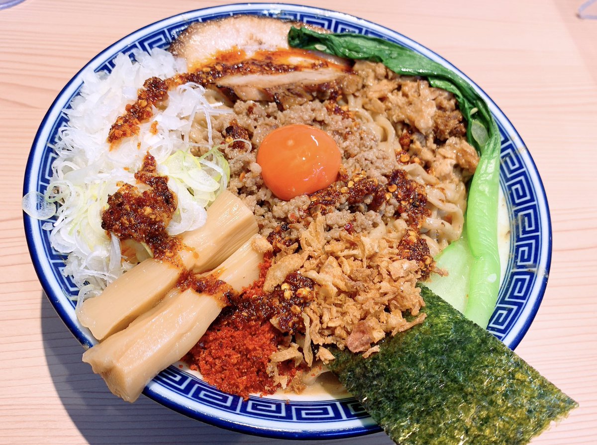 norora_makochin's tweet photo. おはようございます

狼煙浦和店🍜

8月19日(水)☀️

限定
【坦々つけ麺】
【坦々まぜそば】

まだまだ暑い日が続いてます💦冷やしまぜそばオススメ🎐

仕込みの為 夜限定昆布水つけ麺お休みします🙏
ご了承ください🙏

本日も宜しくお願いします🍉🌻 https://t.co/fCcAdiPcp2