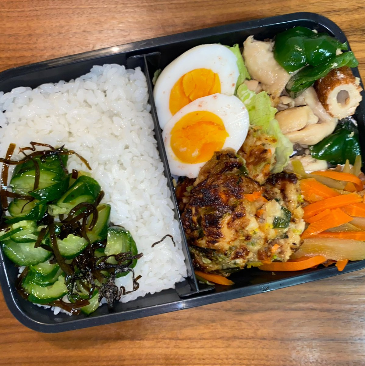 saku_obento's tweet photo. 20260819
今日の旦那くん弁当🍱

ゆでたまご
□ニラ人参チヂミ
□鶏皮ちくわ甘辛炒め
○きんぴら
蛇腹きゅうり塩昆布のせごはん

#お弁当
#お弁当記録
#お弁当作り楽しもう部
#お弁当作り https://t.co/WspQ5qpdSV