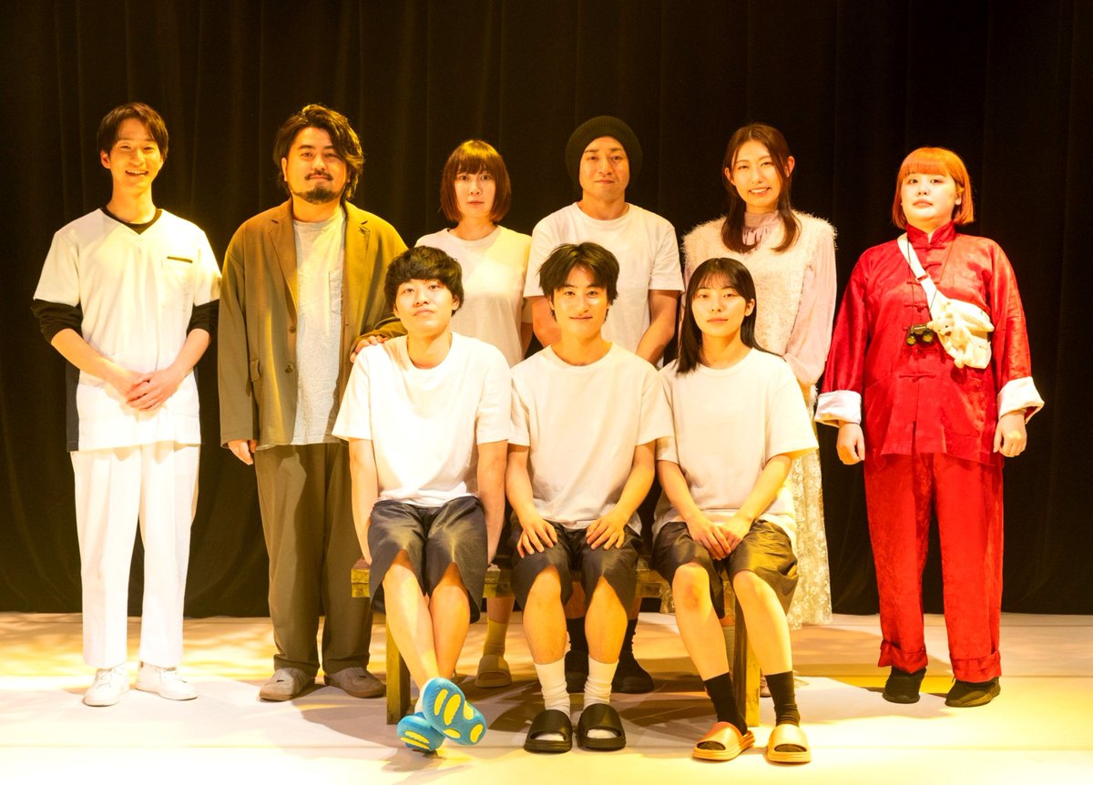 ahiro4's tweet photo. 白Ｔとともに…私と排気口の歴史。『#時に想像しあった人たち』(2023)の馬場ゴジラ、『#光だと気づいた順に触れる指たち』(2024)の発熱先輩、『#金曜日から』(2025)のケン。白Ｔくんの名をほしいままにしてきた私が『#人足寄場』佐々木トロ彦で遂に上着を羽織った。控えめに言ってパラダイムシフトです https://t.co/gdGCSa6Z8v
