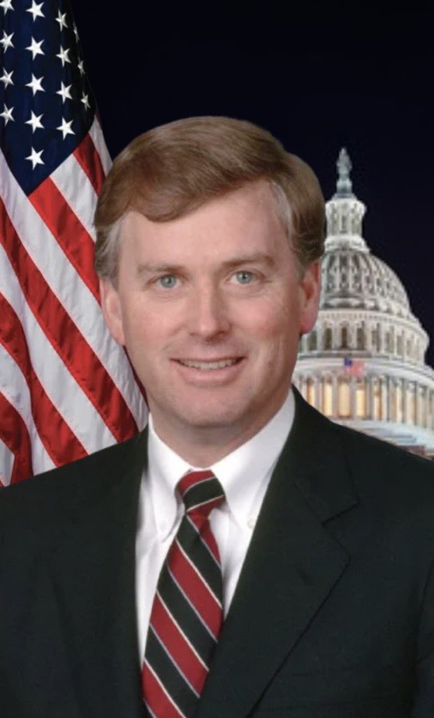 PoliSimAlbanese's tweet photo. Official Portrait of Senator Dan Quayle (D-IN)

(@PoliGSim) https://t.co/x5SHSpwYnR