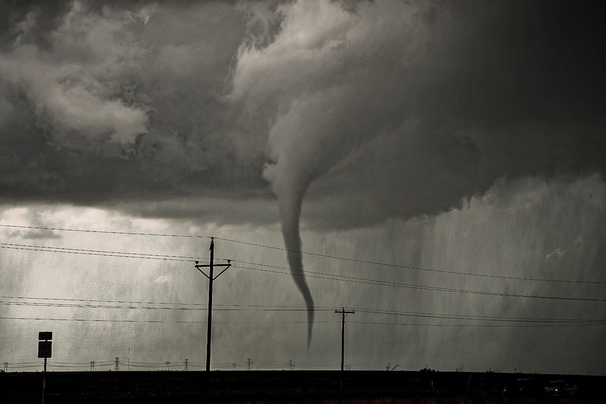 JonTheStormGuy's tweet photo. Best tornadoes in the last 4 years I have seen 

2023 
2024
2025
2026

Post some of your favoites in the past 4 years https://t.co/8ZKxSLlMoM