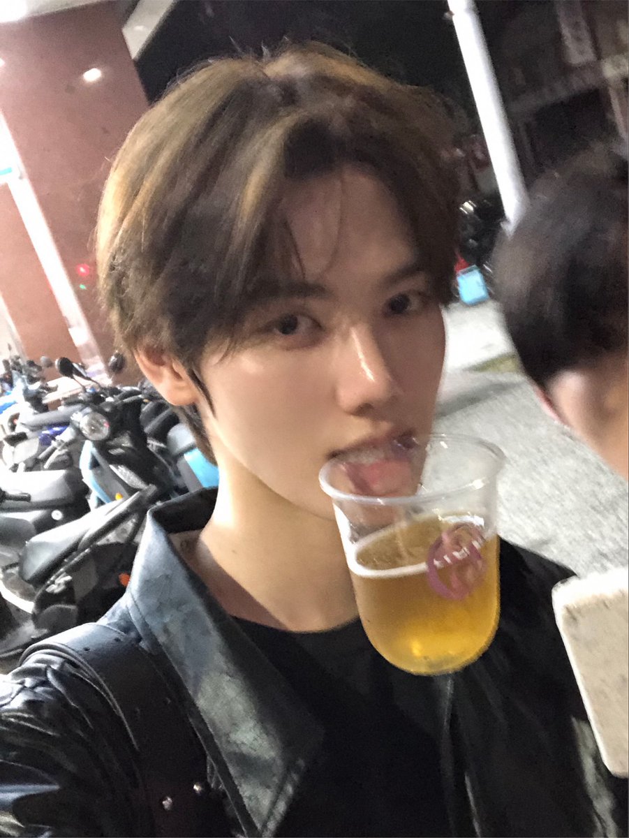 186173_'s tweet photo. 너무 남자라 ㅎㄷㅇ ,,,🤤💞 https://t.co/yqwDvDd8FF