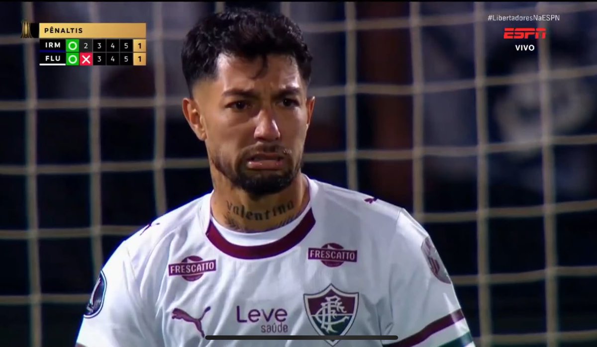 Pesgrau's tweet photo. Lucho Acosta se borrou todo kkkkkkkkkkkkkk https://t.co/zqPsrqiwbi