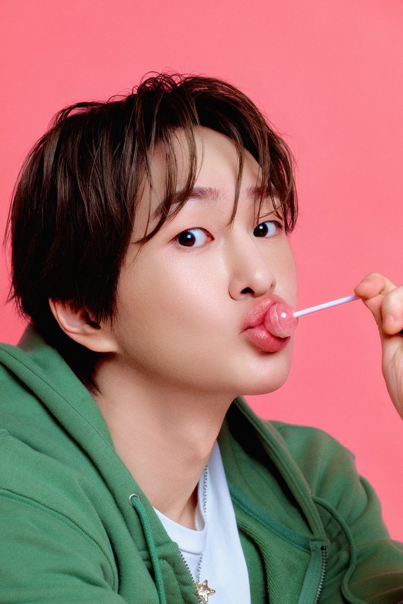 ONEW_GRIFFIN's tweet photo. 사탕보다 달콤한 찡구 3기
마감 D-12 🍭

🩵 모집 기간: 2026.07.29 (WED) 15:00 – 2026.08.31 (MON) 23:59 (KST)
🩵 멤버십+CARD KIT: https://t.co/2rJQoFZaa0 
🩵 멤버십 ONLY: https://t.co/BmE9iGoHBf

#온유 #ONEW
#찡구 #JJINGGU
#온유찡구 https://t.co/tAHGDI4Ra4