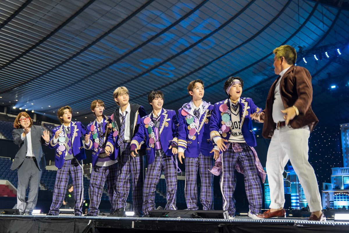 thetvjp's tweet photo. ＜#有吉の壁＞ 
#EBiDAN ライブ本番に潜入　
#超特急 ・ #MILK をはじめ、
33名のメンバーと壁芸人がネタコラボ

▼記事の続きはこちら
https://t.co/7vHvpG0Qpw https://t.co/ivHrC46SlK