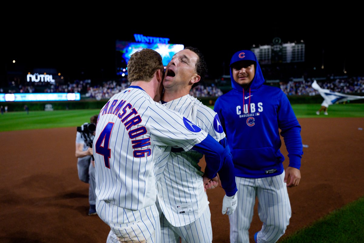 Cubs's tweet photo. which walk-off bregman are you?

we are all of them. https://t.co/eDPDGuzkHf