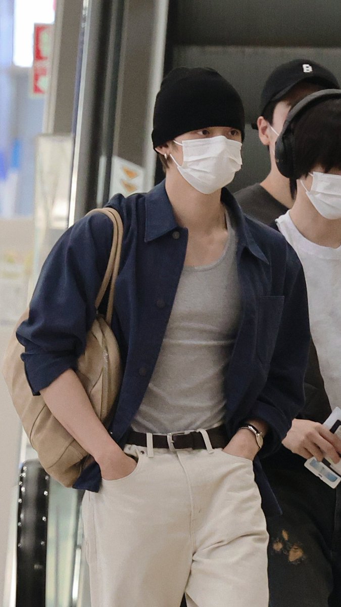 anxietyhhh's tweet photo. 260819 GMP

#투모로우바이투게더 #연준
#TXT #YEONJUN https://t.co/SndjtOT157