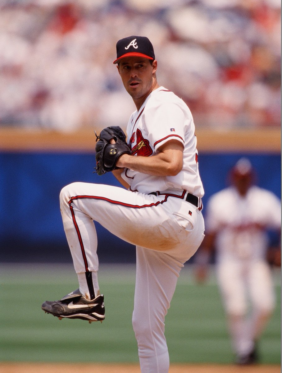 OptaSTATS's tweet photo. Last 2 starts for the @Pirates' Braxton Ashcraft:

9.0 innings on 85 pitches
8.0 innings on 80 pitches

He's the first MLB pitcher to toss at least 8.0 innings while averaging 10.0 or fewer pitches per inning in back-to-back starts since Greg Maddux from September 7-13, 2000. https://t.co/pOzo0deTnY