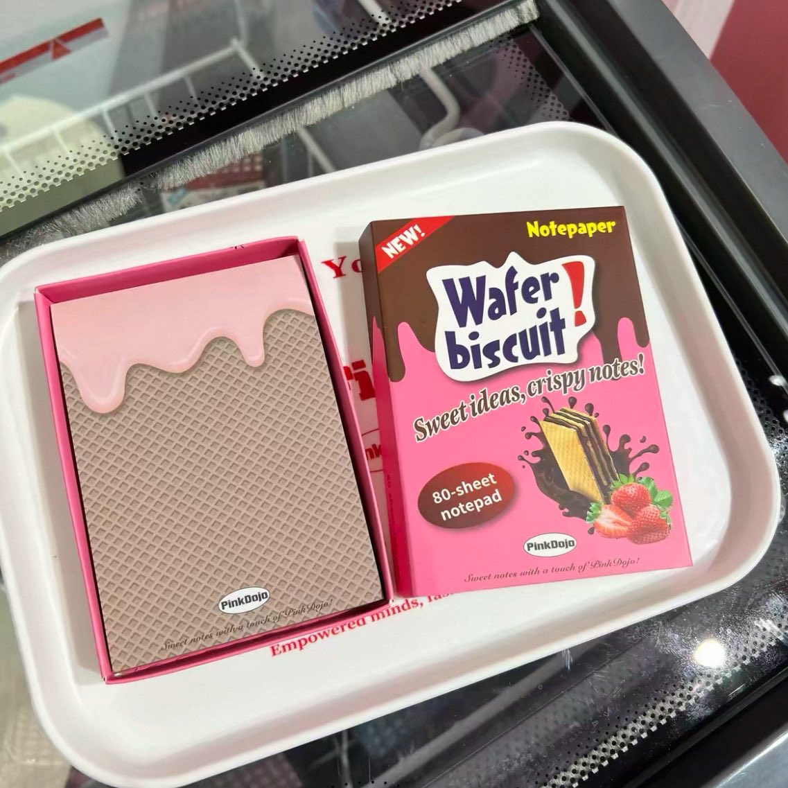 lovedyoub4's tweet photo. wafer biscuit notebook - PHP 220

50% dp OK
rembal + isf once onhand https://t.co/eB0rQ8cgTF