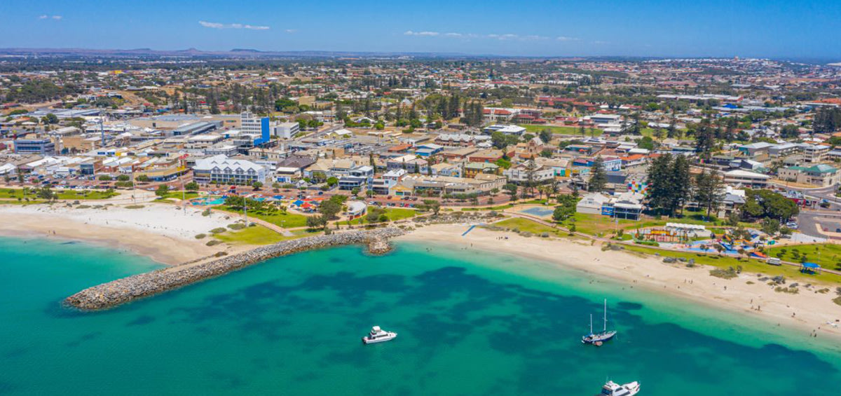 REBAustralia's tweet photo. Regional Western Australia and South Australia have continued to power on, with buyers increasingly turning to more affordable options as higher borrowing costs reshape demand. #Regional #Housing #Market 

Read the latest 👇 https://t.co/UCrxH4vXWN