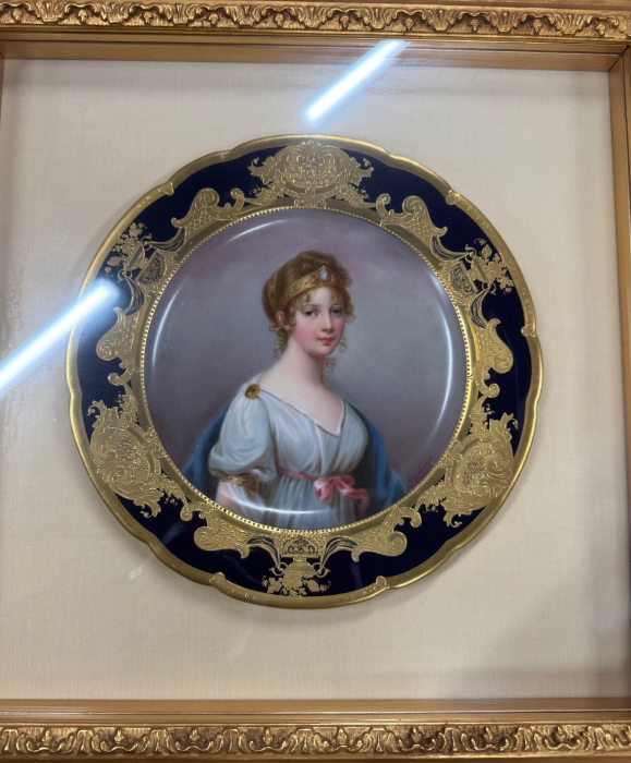 a186 19世紀 ロイヤル・ヴィエナ ウィーン窯女性図 双耳飾壺 一対 サイン 19世紀 ロイヤル・ヴィエナ ウィーン窯 金彩 女性図 双耳飾壺 一対