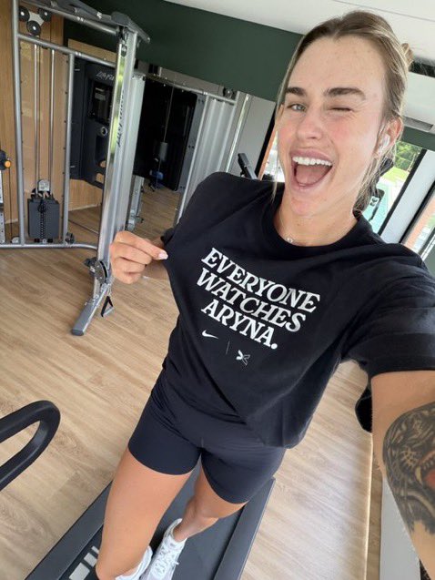 S__Aryna's tweet photo. It’s time🎾 https://t.co/mjmchuoUeX