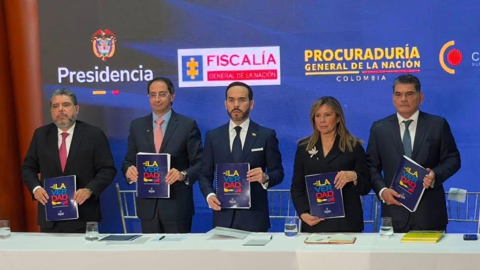 carjavi72's tweet photo. Como pudo Aguebardo hacer un libro de hallazgos si nunca hizo empalme?

Y la otra pregunta es como si le dio para hacer un libro en tan corto tiempo... Y como no le dio tiempo para tener un libro de propuestas en su campaña? https://t.co/yETEI1AvKa