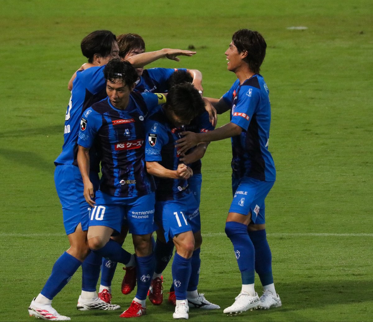 torotorosb's tweet photo. 決め切る水戸のNo11。

残留のためには新太以外にも得点源が無いと厳しい。

これからも頼む！！

#鳥海芳樹
#水戸ホーリーホック https://t.co/UNsZsbAfS6