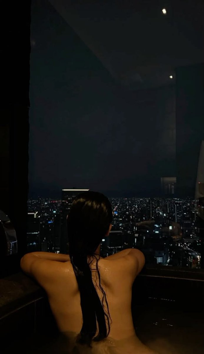 roseafterdark11's tweet photo. ୨୧ ˚₊‧ 𝒎𝒆 𝒇𝒂𝒍𝒕𝒂 𝒄𝒐𝒎𝒑𝒂ñí𝒂… 

    ౨ৎ ⋆｡°✩ 𝗐𝗋𝗂𝗍𝗍𝖾𝗇 𝖻𝗒
𝒇. 𝘈𝘷𝘦𝘭𝘪𝘴𝘴𝘦 https://t.co/iLXikuxHUm