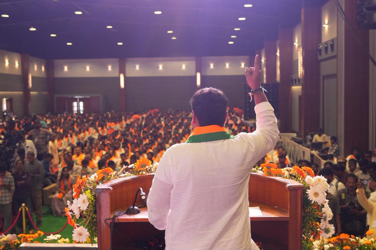 MadhavBJP's tweet photo. విశాఖపట్నం వేదికగా నిర్వహించిన @BJP4Andhra విస్తృతస్థాయి రాష్ట్ర కార్యవర్గ సమావేశంలో పాల్గొనడం జరిగింది.

బిజెపి జాతీయ అధ్యక్షులు శ్రీ @nitin గారి మార్గదర్శకత్వంలో పార్టీ భవిష్యత్ కార్యాచరణ, సంస్థాగత బలోపేతం, ప్రజా సమస్యలపై పోరాటం, కేంద్ర ప్రభుత్వ సంక్షేమ పథకాలను మరింత విస్తృతంగా ప్రజల్లోకి తీసుకెళ్లే అంశాలపై సమగ్రంగా చర్చించాము.

ప్రతి కార్యకర్త శక్తిని సమీకరించి, ఆంధ్రప్రదేశ్‌లో బిజెపిని మరింత బలోపేతం చేసే దిశగా కృషి కొనసాగిస్తాము.

#APWelcomesNitinNabinJi

Narendra Modi