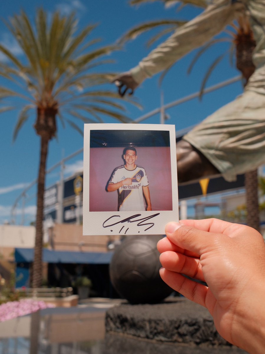 LAGalaxy's tweet photo. Tomorrow these polaroids will find a new home 📸 https://t.co/iPNke1QYDL